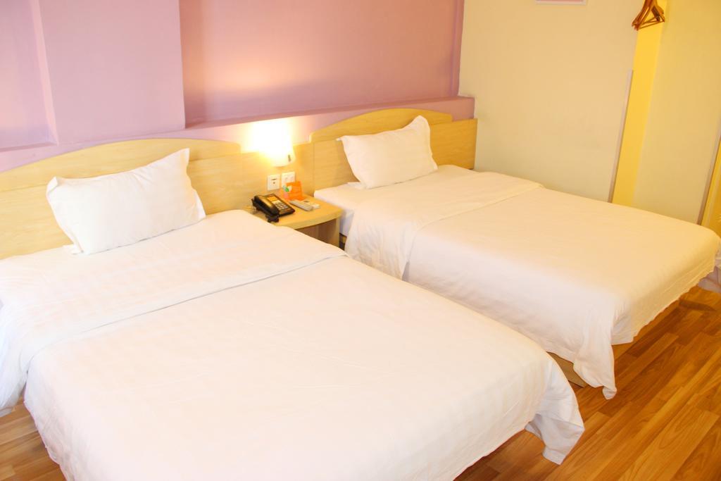 7Days Inn Xiamen Lotus Square Branch Csiangtou Kültér fotó
